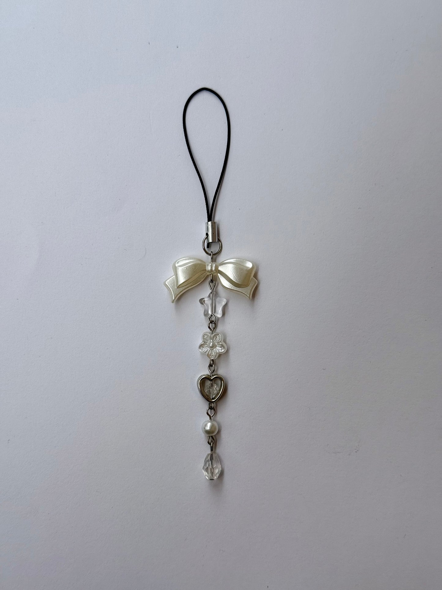 Pearl Phone Charm - Variant 2